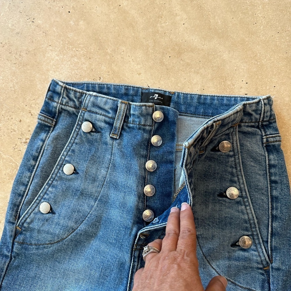 7 FOR ALL MANKIND
Portia Megaflare High-Rise Stretch-Cotton Jeans (J3) - Picture 7 of 7